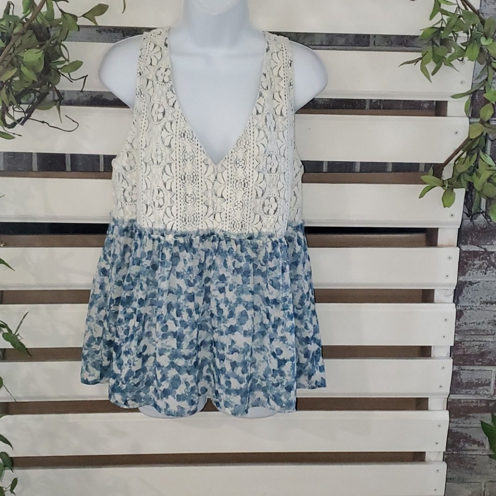 MELROSE & MARKET tunic.    #1956